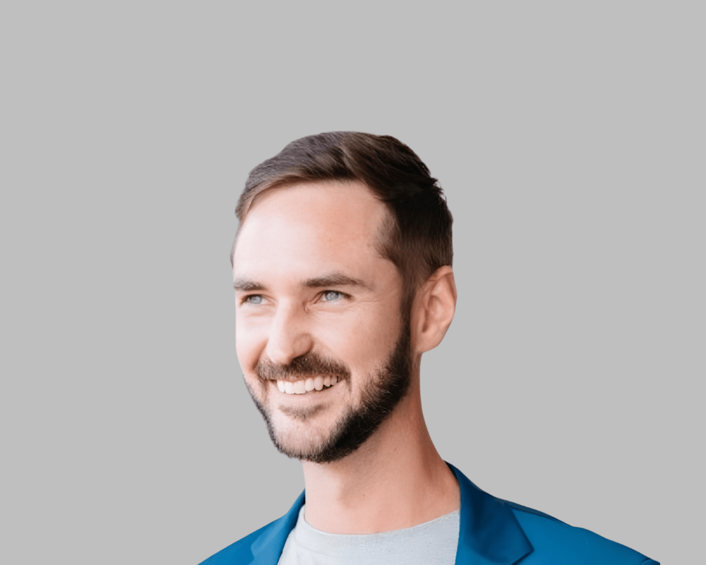 Accomplished executive and leadership coach Glen Powell guides growth at Coaching Centre through leadership coaching sessions